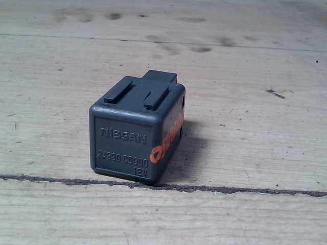 NISSAN X-TRAIL T30 2001.06.01-2007.02.28 Relé 1. kép