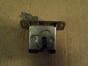 OPEL CORSA B 93-00 Csomagtér ajtó zárszerkezet 1. kép