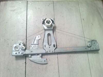 PEUGEOT 107 2005.03.01-2012.03.31 Jobb első ablakemelő szerkezet mechanikus