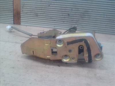 SUZUKI ALTO 02-09 Bal hátsó ajtó zárszerkezet központi záras