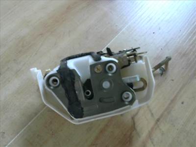 SUZUKI IGNIS Bal hátsó ajtó zárszerkezet mechanikus
