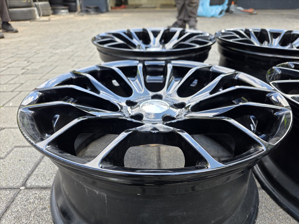  5x120 lyukosztású 8,5JJ 19" újszerű Breyton alufelni 2 SZÉLES! 3. kép