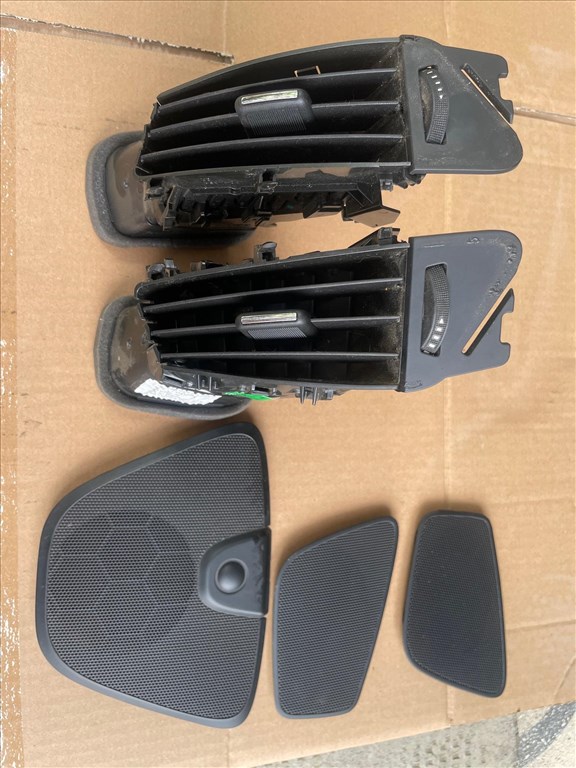 Opel Astra J  TETŐKÁRPIT  / Utastér / Csomagtér tartozékai 9. kép