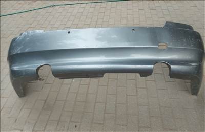 BMW 3-as sorozat E92, E93 hátsó lökhárító. Dupla kipufogó kivágással.  335i