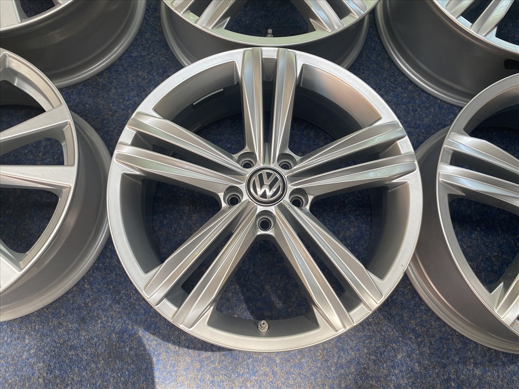 Volkswagen 18 gyári alufelni felni, 5x112, Tiguan  (3669) 5. kép