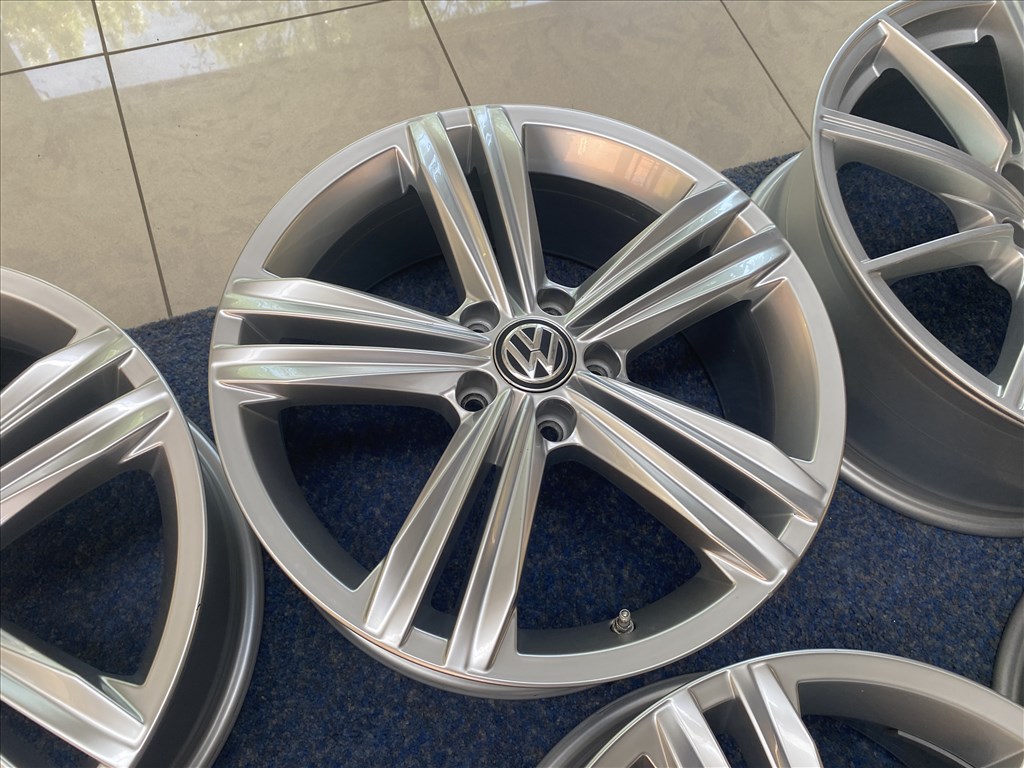 Volkswagen 18 gyári alufelni felni, 5x112, Tiguan  (3669) 6. kép