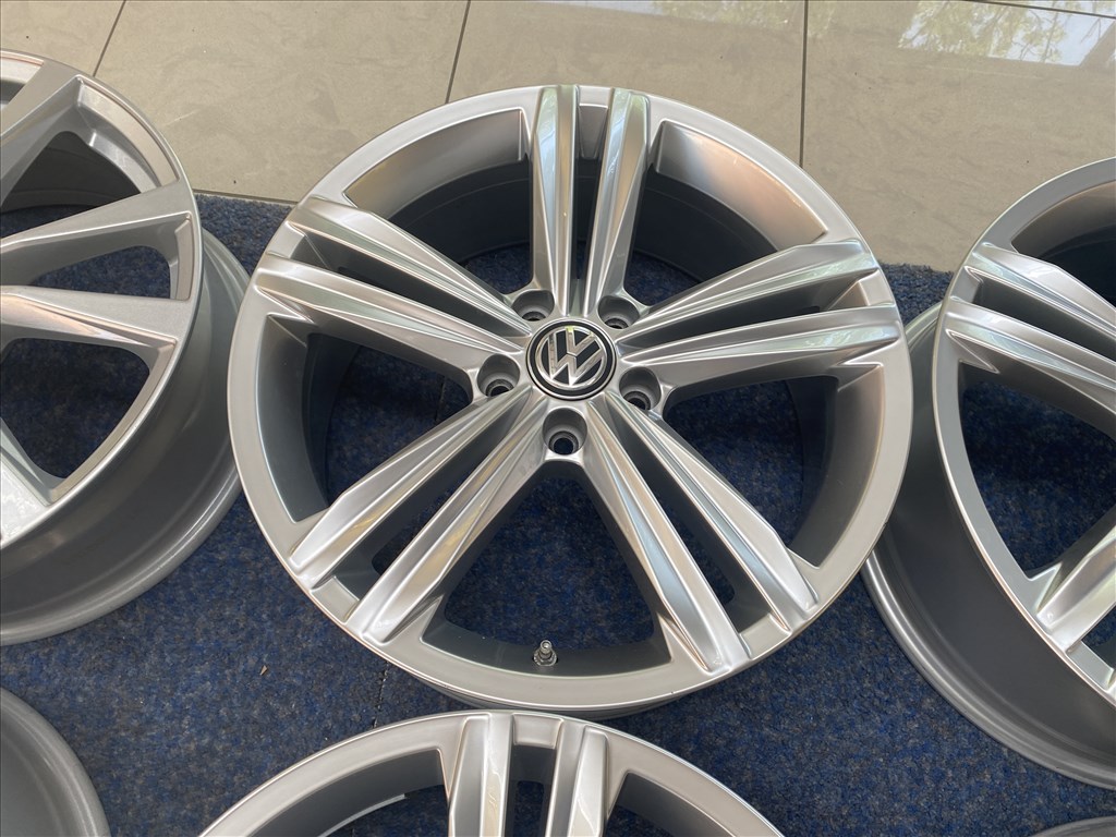 Volkswagen 18 gyári alufelni felni, 5x112, Tiguan  (3669) 7. kép