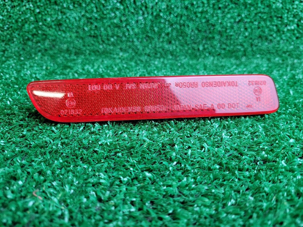 SUZUKI SX4 S-Cross II Bal hátsó Prizma 3597079J0 4. kép