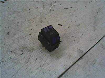 AUDI A4 94-98 Jobb első ablakemelő kapcsoló