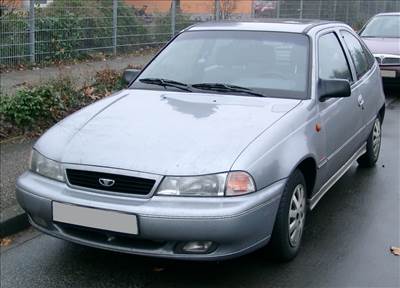 DAEWOO NEXIA VÁKUMTARTÁLY