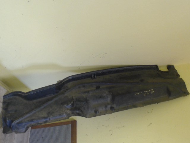 FORD C-MAX 03.06-07.03 Szélvédő alatti vízelvezető műanyag 1. kép