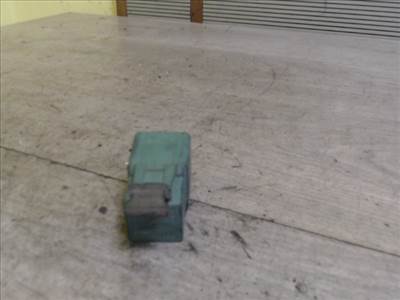 FORD KA 96-09 Relé