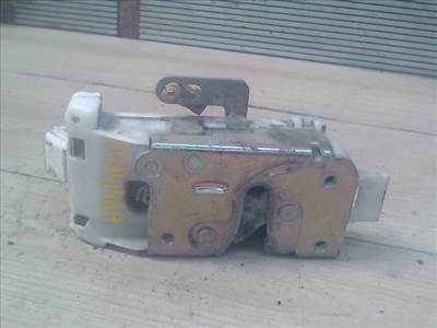 FORD MONDEO 96-00 Bal hátsó ajtó zárszerkezet központi záras