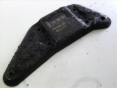 MERCEDES SPRINTER 95.02-00.03 JOBB ELSŐ LENGŐKAR VÉDŐLEMEZ