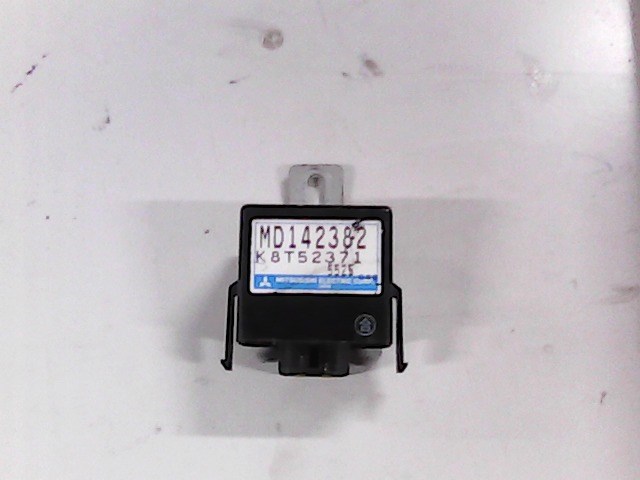 MITSUBISHI PAJERO 91-97 Hűtőventilátor relé 1. kép