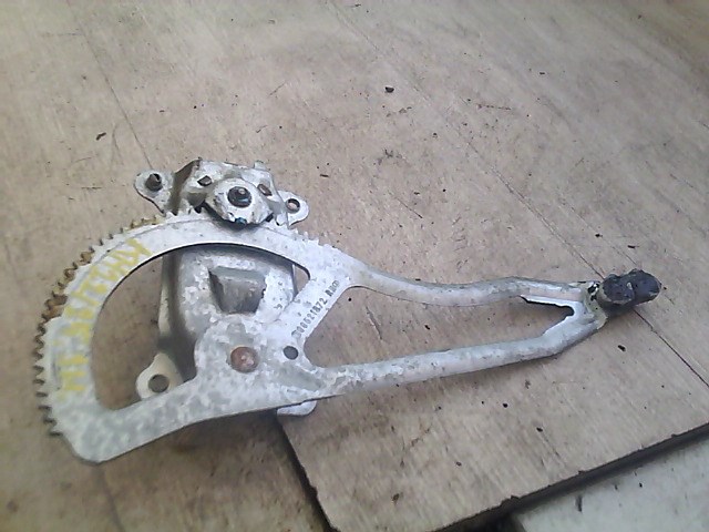 OPEL ASTRA G 97-04 Jobb hátsó ablakemelő szerkezet mechanikus 1. kép
