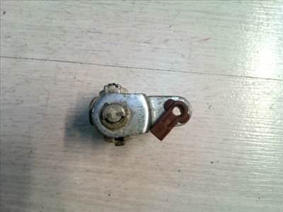 SUZUKI BALENO 95-98 Jobb első ajtó dugózár