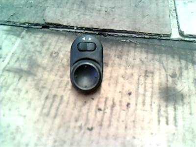 SUZUKI WagonR+ Elektromos tükör állító kapcsoló