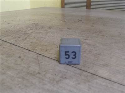 VOLKSWAGEN bora relé