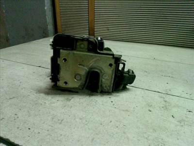 VOLKSWAGEN VENTO Bal hátsó ajtó zárszerkezet központi záras