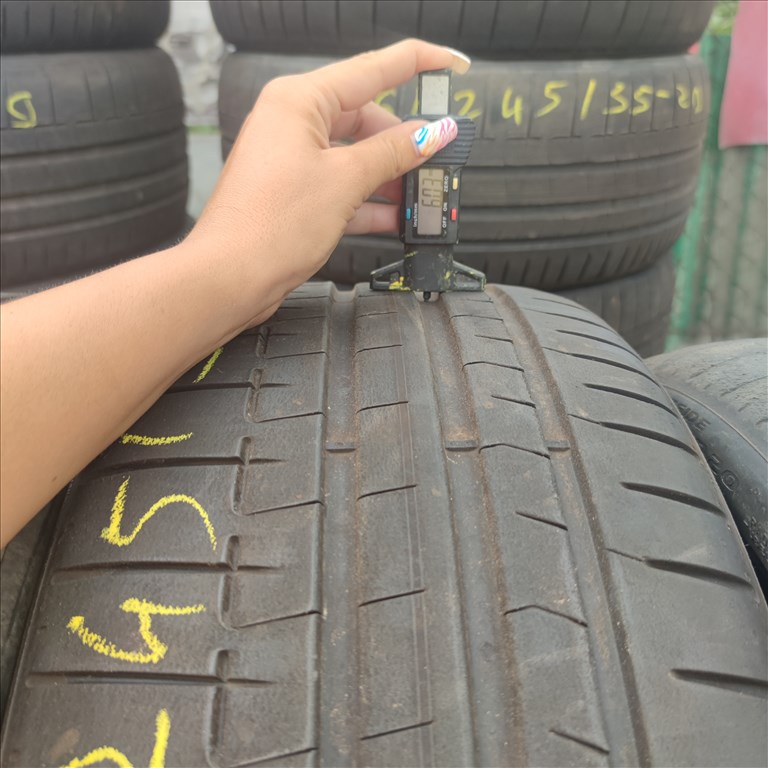 245/35 R20 Pirelli nyári gumi 115000ft a 4db/132/ 2. kép