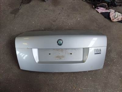 Skoda Fabia 1 sedan komplett csomagtérajtó