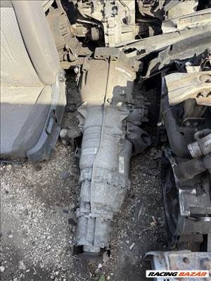 Audi A6 (C6 - 4F) 3.0 v6 tdi bontott alkatrészei