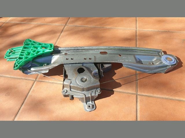 Opel Astra J Bal hátsó ablakemelő  13350761 2. kép