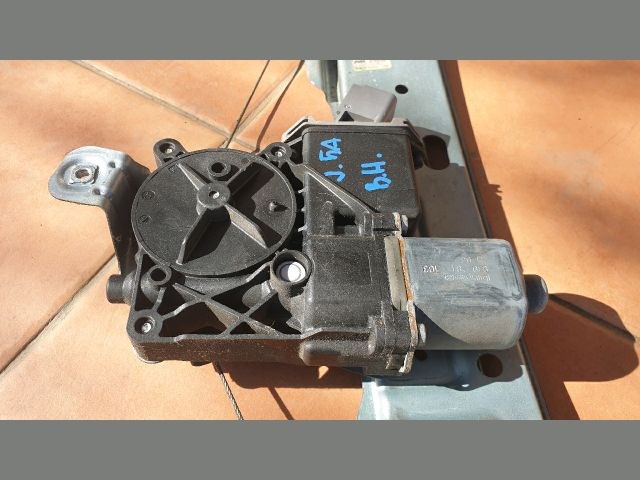 Opel Astra J Bal hátsó ablakemelő  13350761 4. kép