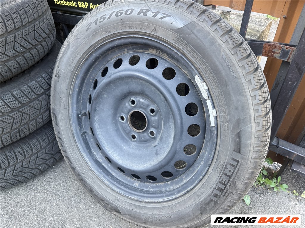 Toyota CHR gyári 17"-os téli szett eladó 3. kép