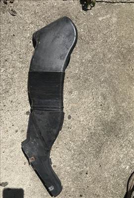 Audi A4 (B5 - 8D) légbeömlő cső 8d0129617e