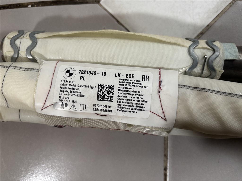 BMW 1-es sorozat F20, F21 jobb oldali függönylégzsák 7221046 5. kép
