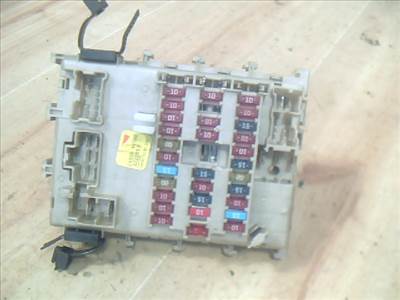 NISSAN PRIMERA P12 2001-2007 Biztosítéktábla BCM BSI BSM SAM GEM modul 