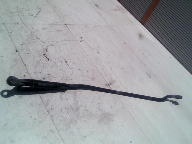 OPEL ASTRA F 94-02 Ablaktörlő kar jobb első 1. kép