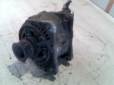SEAT INCA Generátor