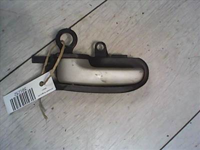 TOYOTA YARIS VERSO 00-05 Bal első belső kilincs