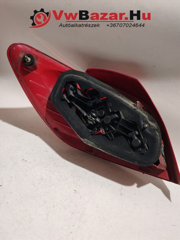 Hátsó lámpa  jobb PEUGEOT 307  557674b 557674B 2. kép