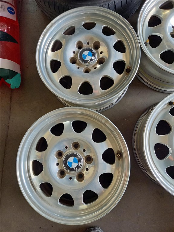 BMW E46 5x120 lyukosztású 7JJ 15" használt (gyári felni) alufelni Bxx 2. kép