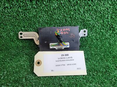 SUZUKI S-CROSS Elektronika (Magában) 3953057T00 3953061m0