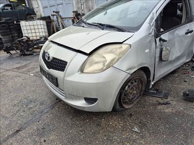 Toyota Yaris (XP90) 1.3 VVT-i féltengely 