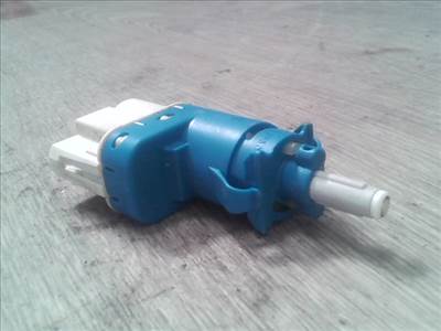 FORD FIESTA 05-08 Féklámpa pedál kapcsoló