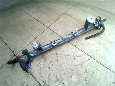 FORD FOCUS 98-04 Injektor befecskendező híd 