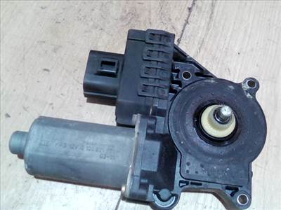 FORD MONDEO 01-07 Jobb első ablakemelő motor