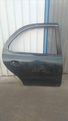 HYUNDAI LANTRA Jobb hátsó ajtó.