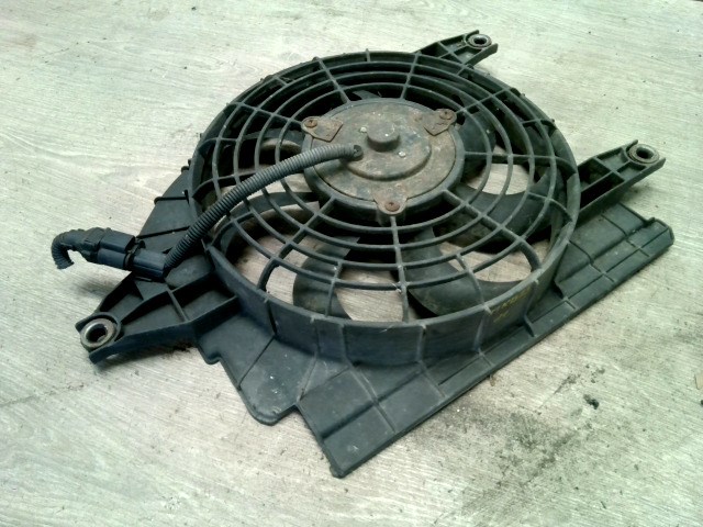 KIA RIO 2000.04-2005.06 Klímahűtő ventilátor 1. kép