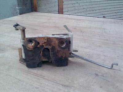 LANDROVER DISCOVERY I. 94-99 Bal első ajtó zárszerkezet mechanikus