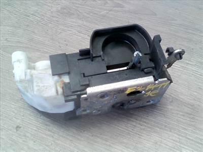 MAZDA 626 97.08-00.07 Jobb első ajtó zárszerkezet központizáras