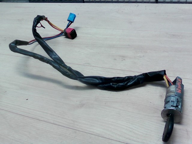 PEUGEOT PARTNER -02 Gyújtáskapcsoló 1. kép