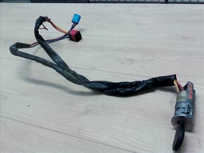 PEUGEOT PARTNER -02 Gyújtáskapcsoló