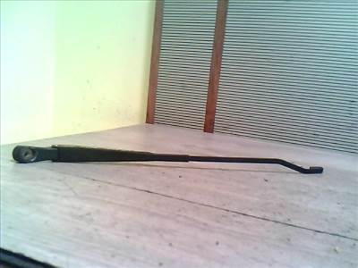 SUZUKI ALTO 02-09 Ablaktörlő kar jobb első